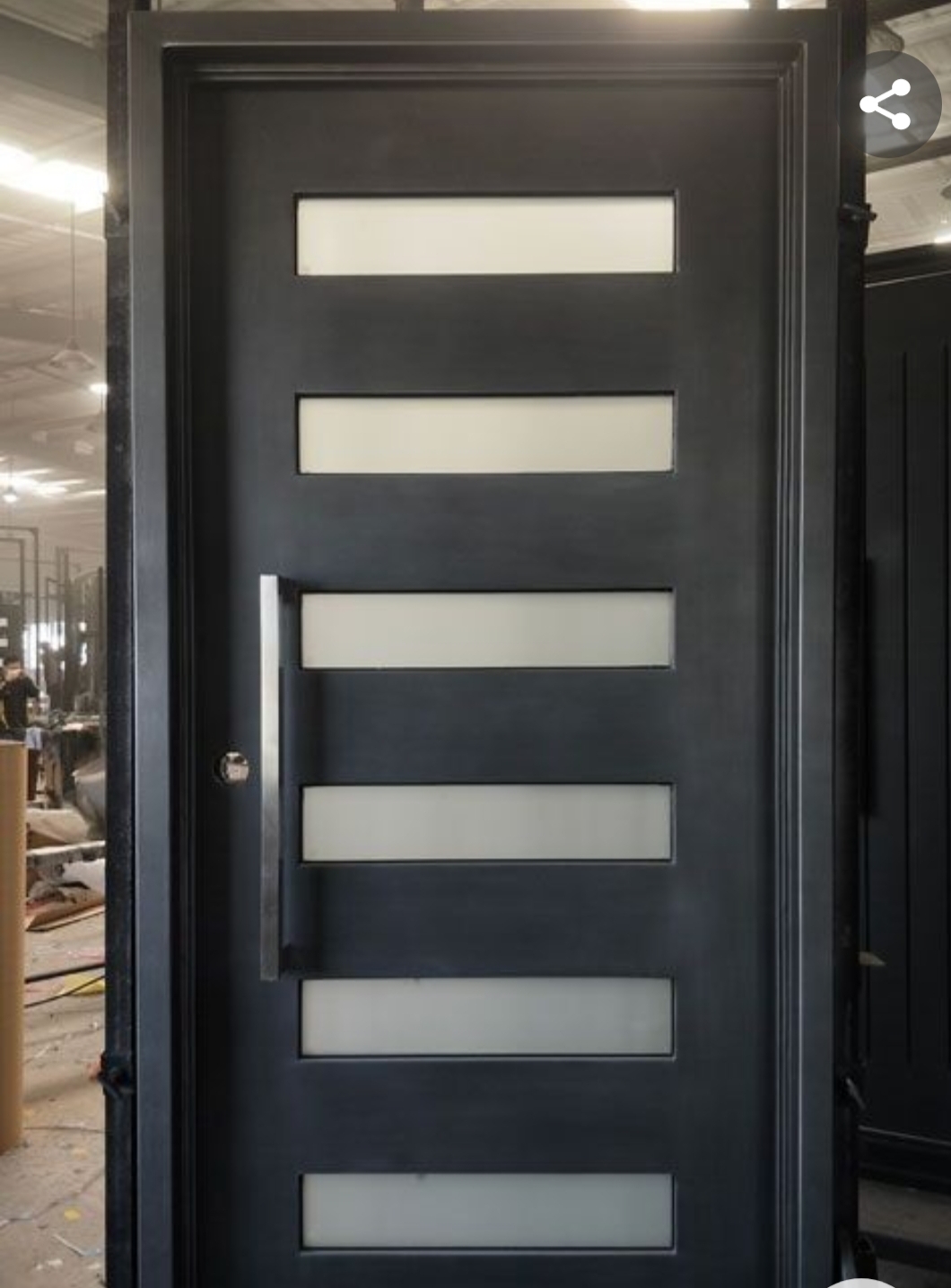 Puertas metálicas de alto desempeño — proyecto 22